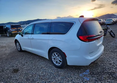 2024 Chrysler Pacifica Touring L z USA, uszkodzony, nr VIN 2C4RC1BG8RR165537